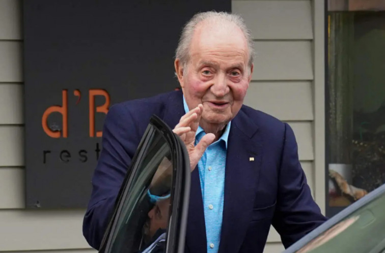 Los graves problemas de movilidad del Rey Emérito: Juan Carlos I camina con mucha dificultad