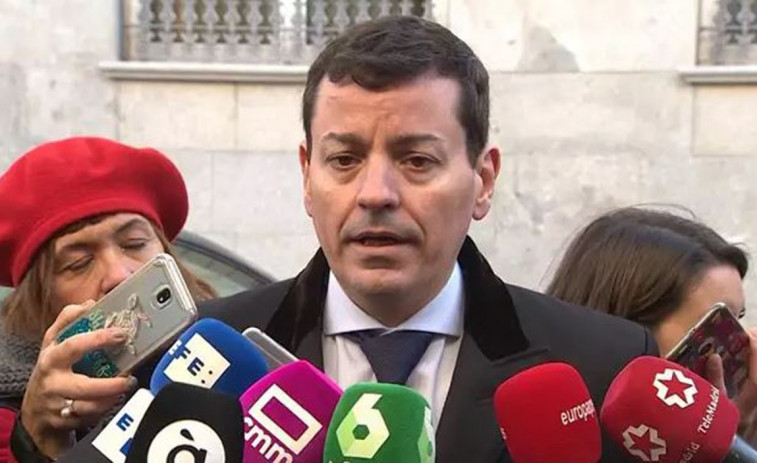 José Luis Bayo quiere liderar el PP: el expresidente de Nuevas Generaciones da un paso al frente