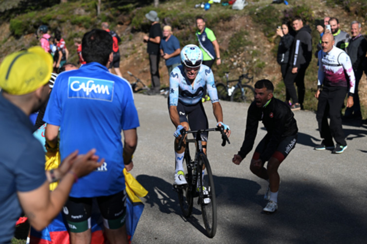 Un 'crack' que sigue en el Movistar Team: Enric Mas renueva hasta 2029