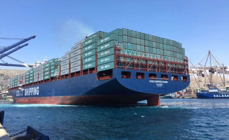 La guerra fría de los aranceles llega a Europa: el gigante chino Cosco envía su mayor buque portacoches