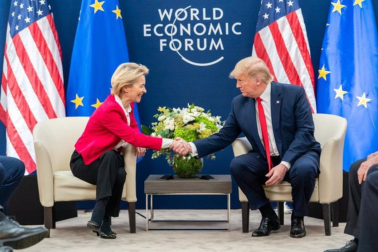 Trump decide ganar tiempo: los aranceles del 50% a la UE, retrasados hasta el 9 de julio