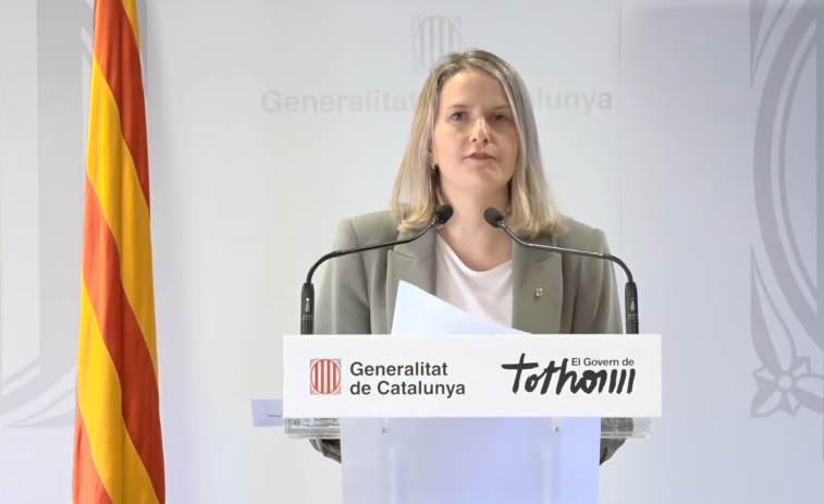 La Generalitat promete más recursos para refundar el sistema de protección de 