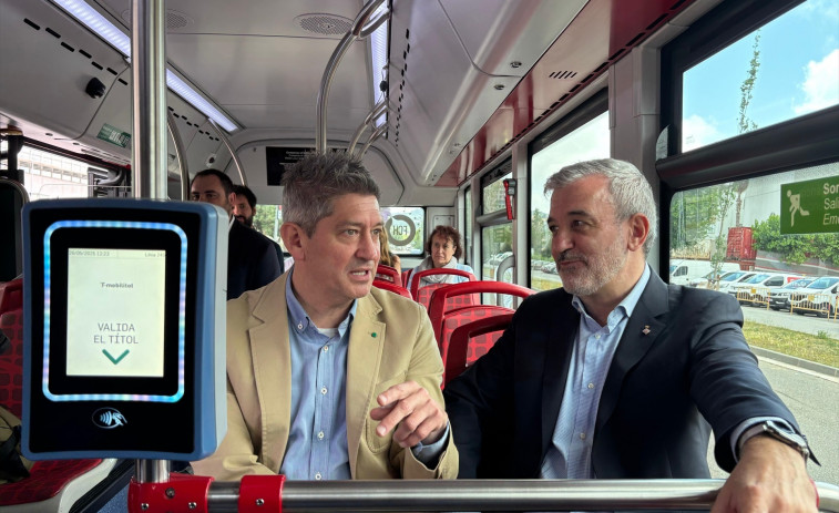 Collboni y Quirós inauguran el bus exprés X3 y subrayan la apuesta por el transporte público