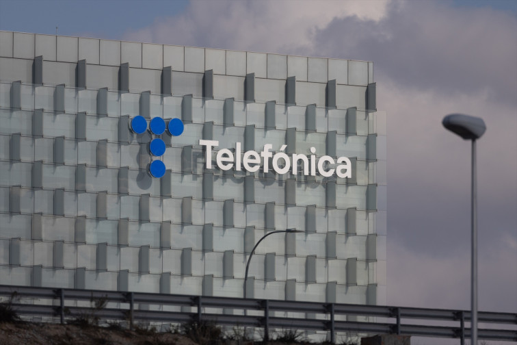 Telefónica completará el apagado de su red de cobre este martes tras 11 años