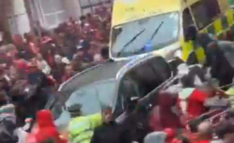 VÍDEO: Atropello masivo, con cerca de 50 heridos, durante la celebración de la Premier del Liverpool