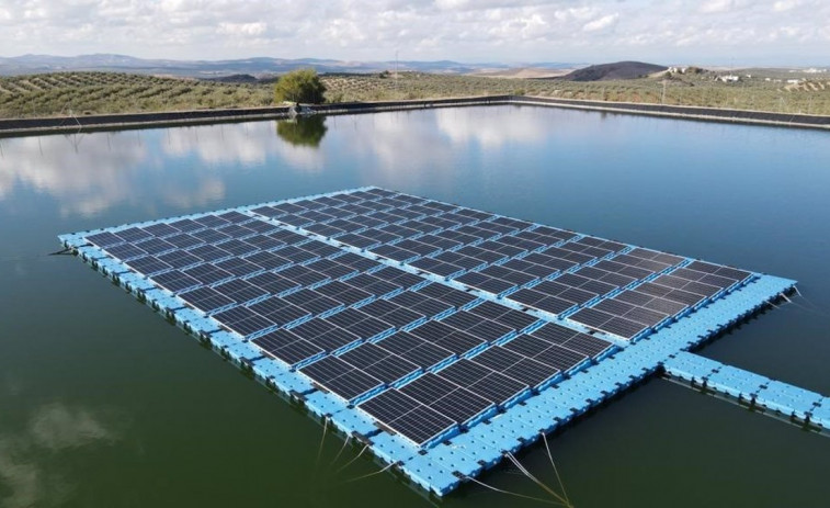 Catalunya estrenará este verano su mayor planta solar flotante en el canal Segarra-Garrigues