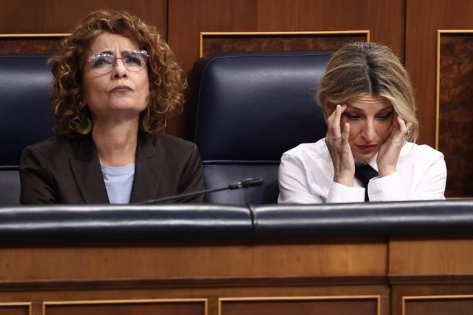 Tensión en el Congreso: el PP acusa a Sumar de apoyar a un gobierno 