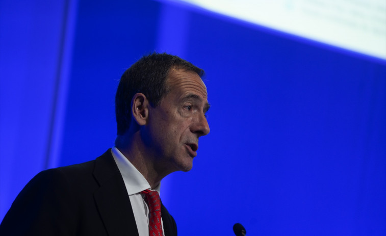 Gortázar (CaixaBank) ve espacio para más concentración bancaria en España