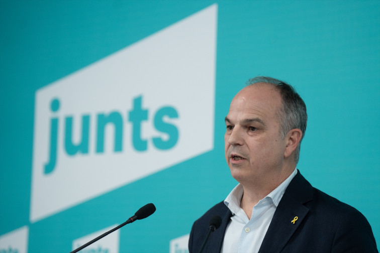 Turull se ríe de la moción de censura de Feijóo: 