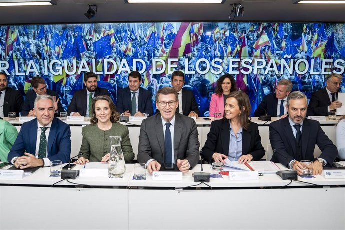 Las comunidades del PP amenazan al Gobierno y ponen en duda la Conferencia de Presidentes