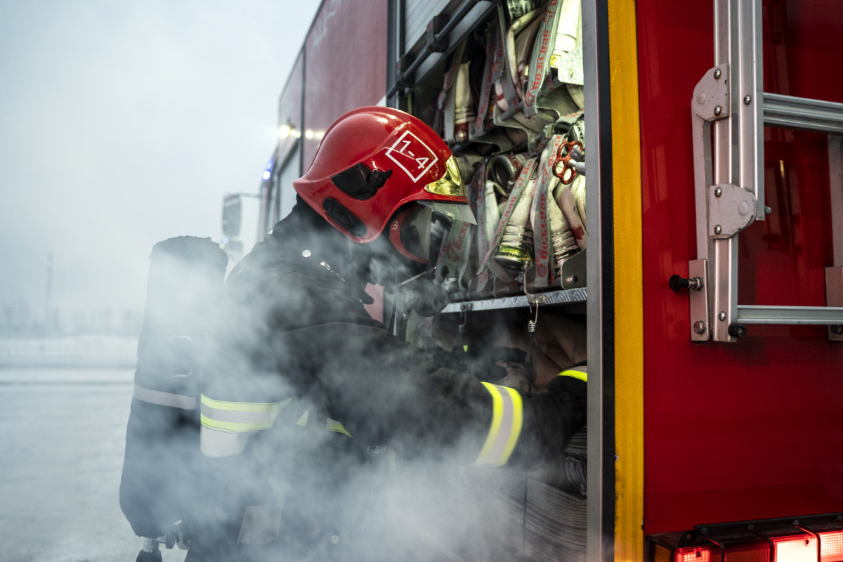 Bombero listo para su mision