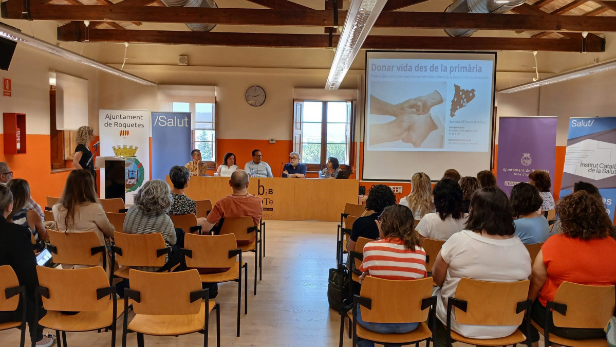 Sesión formativa organizada en Roquetes (Tarragona).