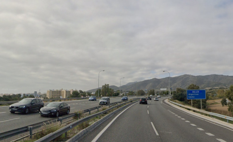 Mueren cuatro personas en un choque entre dos coches en Torremolinos