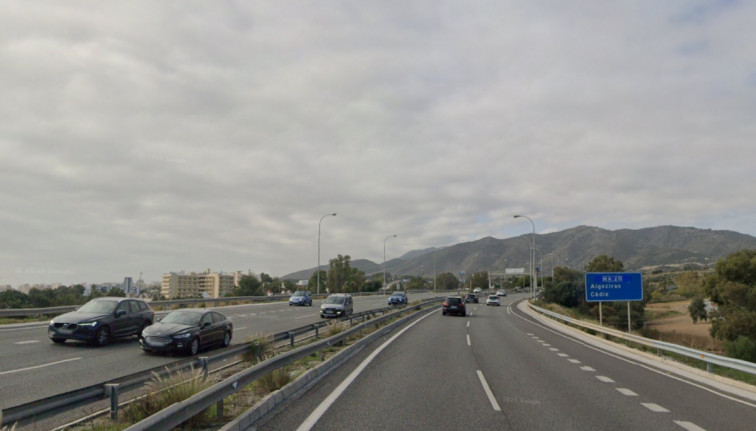 Mueren cuatro personas en un choque entre dos coches en Torremolinos