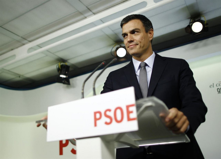Pedro Sánchez no dimitirá aunque los barones le tumben su plan