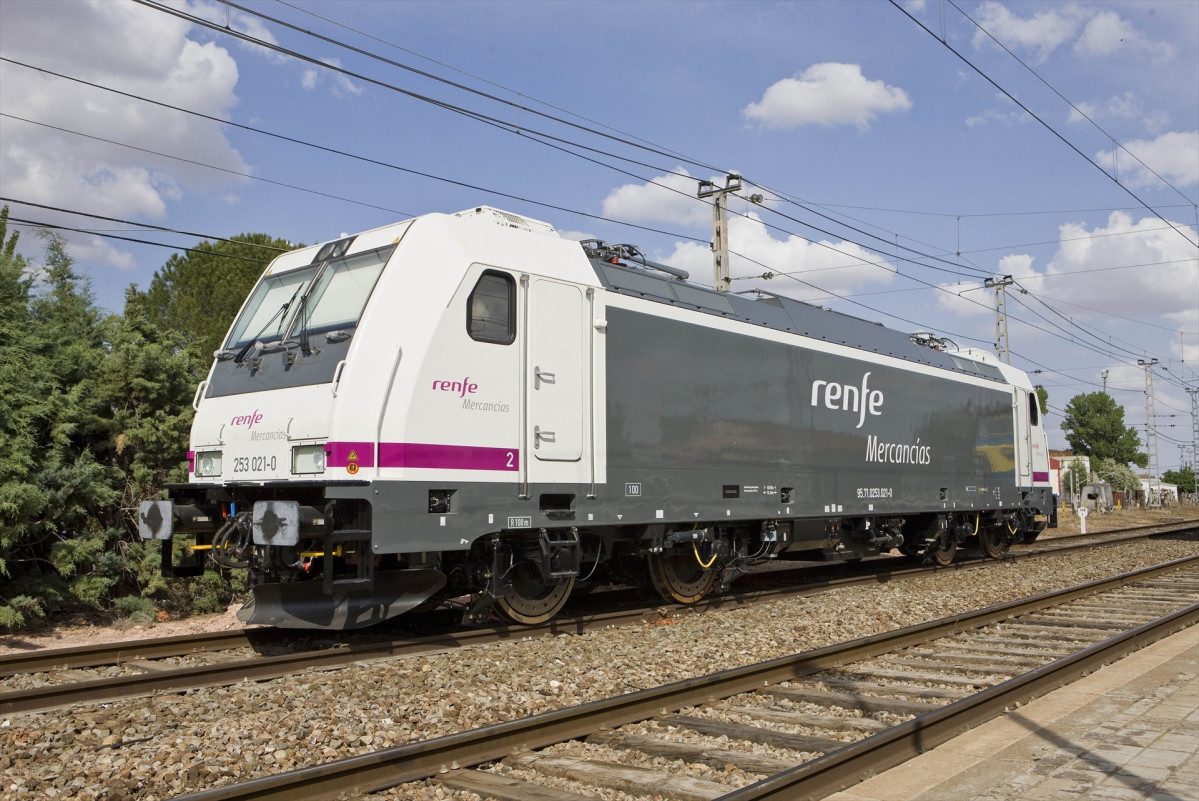 EuropaPress 6407917 tren renfe mercancias