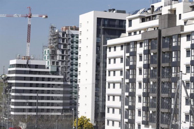 Catalunya, a favor del plan de Moncloa que prevé triplicar la inversión en vivienda