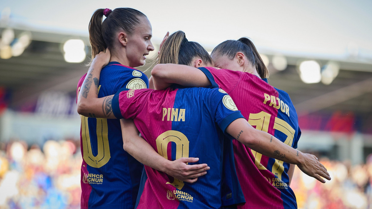 EuropaPress 6781795 jugadoras barca femeni celebran gol claudia pina final copa reina contra (1)