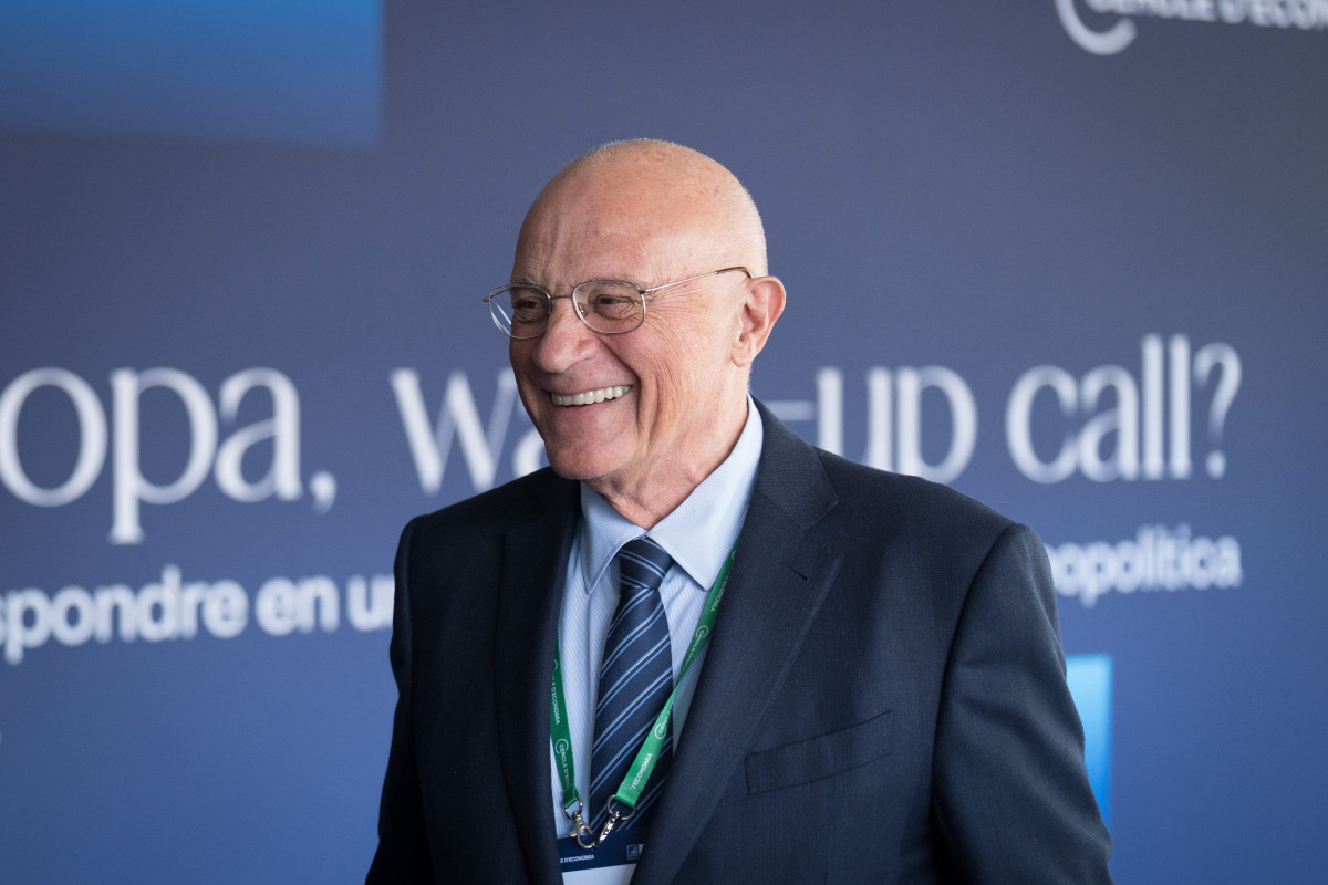 Archivo - El presidente del Banco Sabadell, Josep Oliu