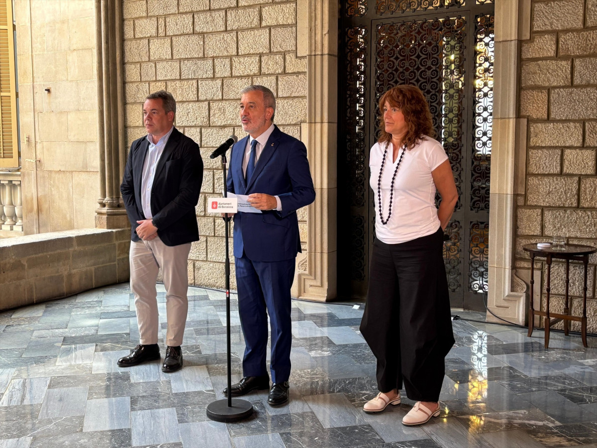 EuropaPress 6788715 i d ingeniero jefe consistorio oriol altisench alcalde barcelona jaume