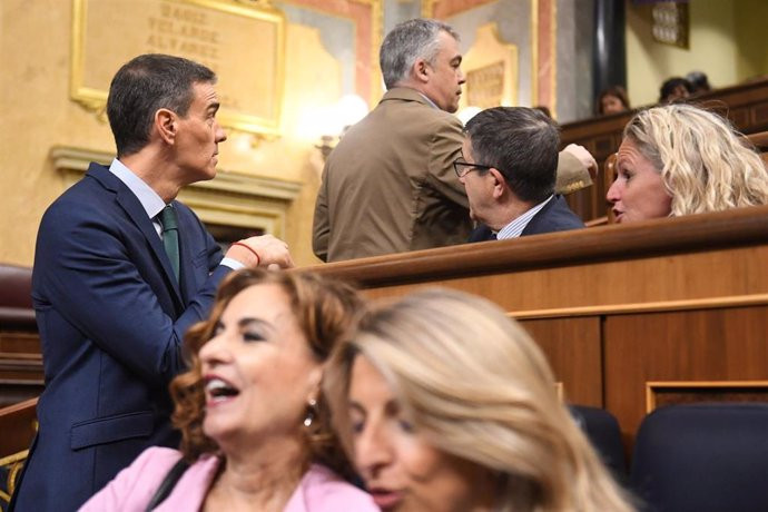 Corrupción salpica al PSOE: un audio de Cerdán desata la furia del PP y acorrala a Sánchez