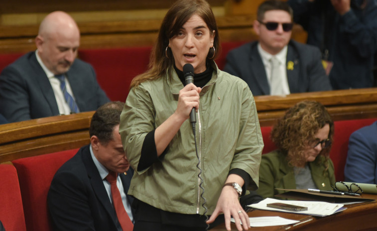 La consellera Núria Montserrat lamenta las quejas por las PAU y se compromete a escuchar a los alumnos