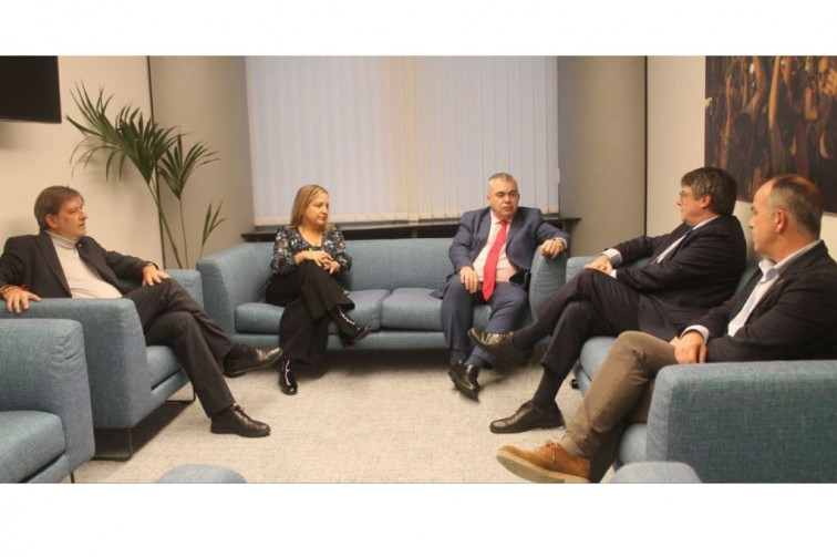Cae el intermediario entre el PSOE y Junts: la dimisión de Cerdán hace temblar el bloque de investidura