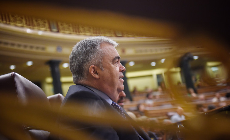 Santos Cerdán podrá cobrar una indemnización de casi 19.000 euros por sus seis años de diputado