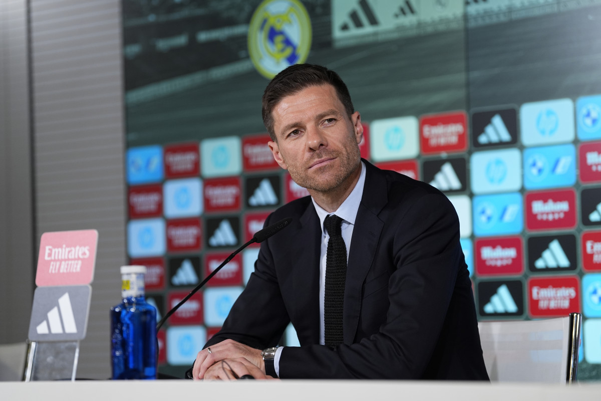 EuropaPress 6751220 xabi alonso attends the press conference during his presentation as new