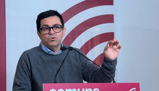 En Comú lanza un ultimátum al PSOE: o contundencia frente a la corrupción o ruptura política