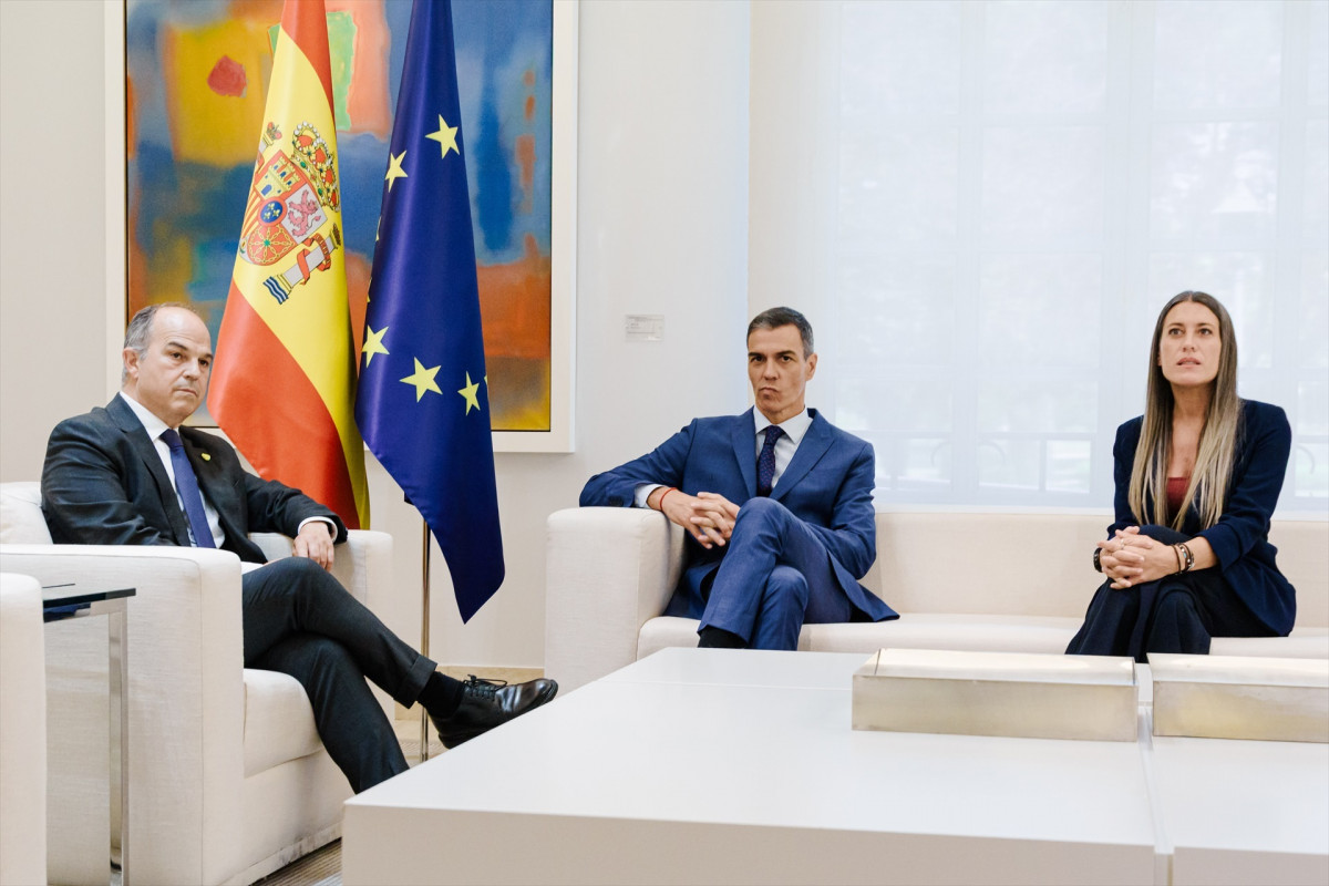 EuropaPress 6805355 i d secretario general junts jordi turull presidente gobierno pedro sanchez