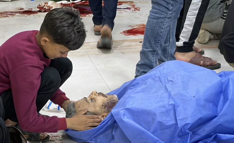 Israel mata a 73 palestinos que hacían cola para recoger comida en Gaza