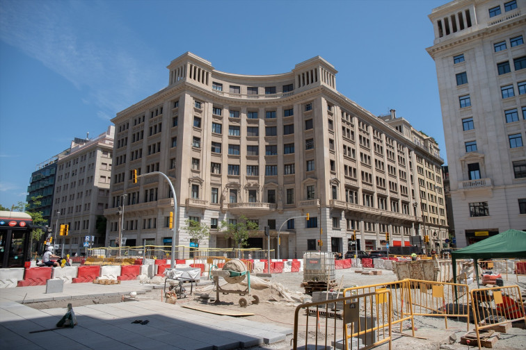 Barcelona celebra el fin de obras de Via Laietana, que ahora ve una calle en la que 