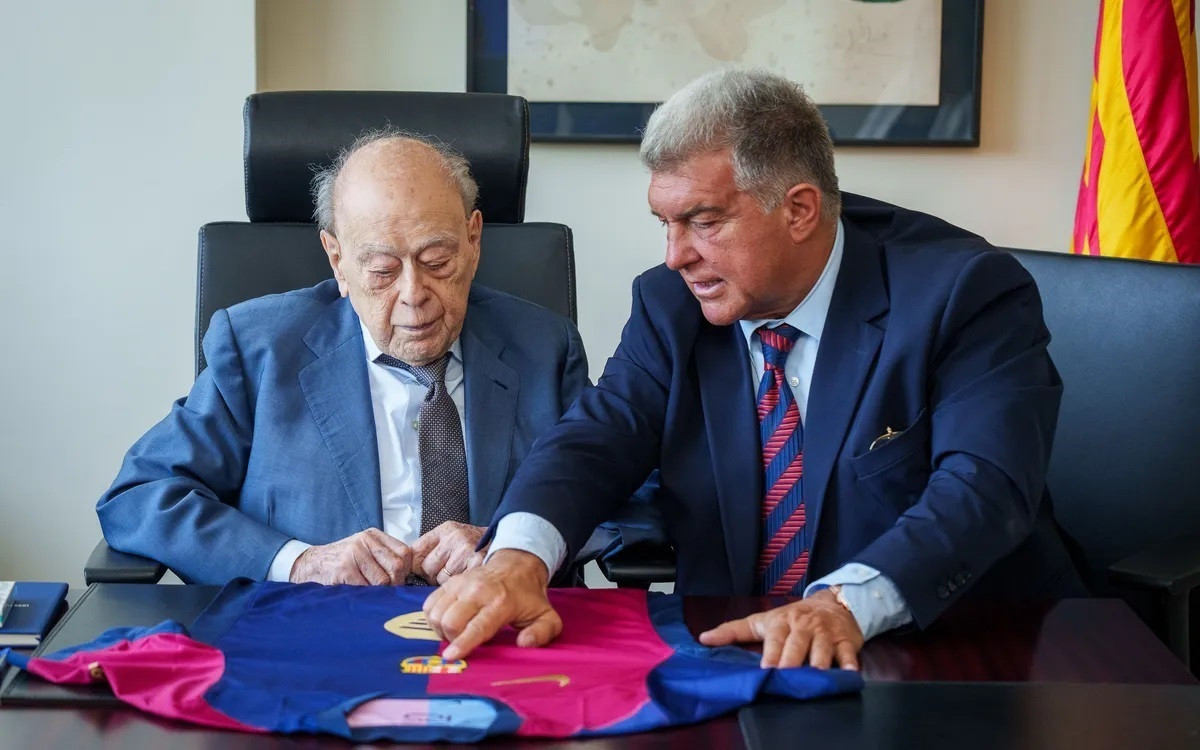 EuropaPress 6810789 expresidente generalitat jordi pujol presidente fc barcleona joan laporta