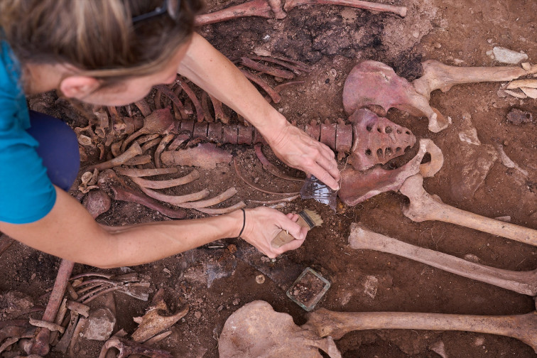 Recuperados los restos de 4 víctimas del franquismo en Castellnou de Bages