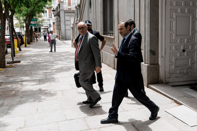 El Supremo ratifica las medidas cautelares contra Ábalos y Koldo y descarta enviarles a prisión
