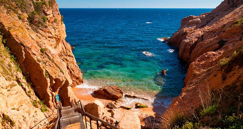 Cales i platges de sant feliu de guixols