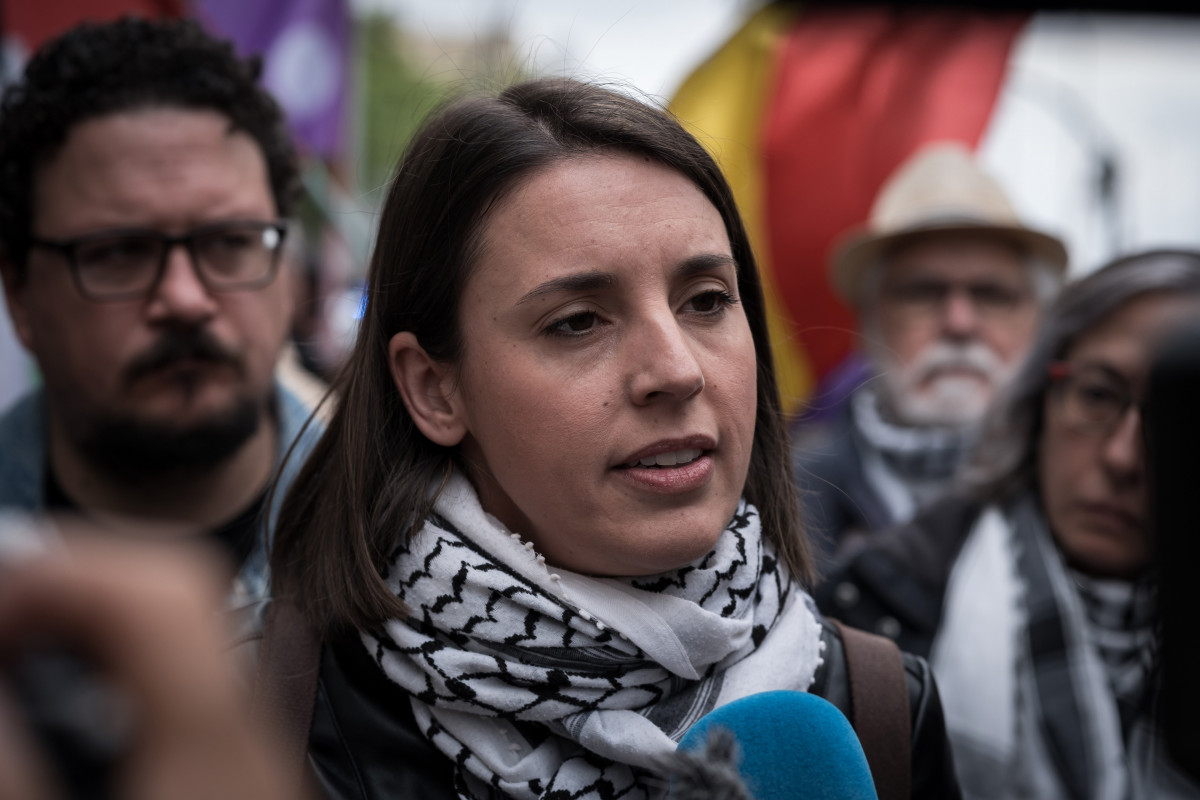 Archivo - La eurodiputada de Podemos, Irene Montero, durante la manifestación en conmemoración de la Nakba, a 15 de mayo de 2025, en Madrid (España). En el 77 aniversario de la Nakba, el suceso que