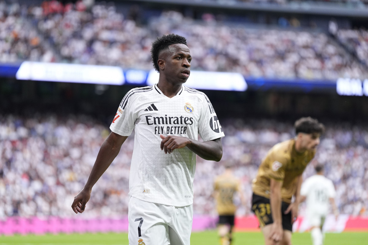 EuropaPress 6745925 vinicius junior of real madrid looks on during the spanish league laliga ea