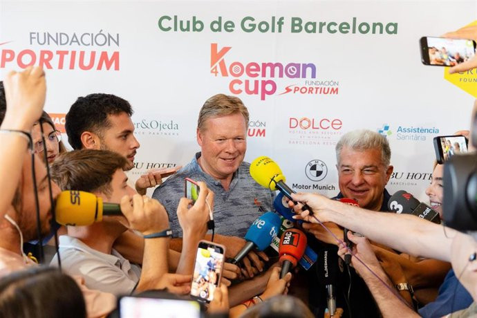 Dos leyendas del barcelonismo sellan la paz: 