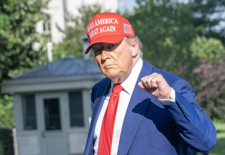 Donald Trump suspende las negociaciones comerciales con Canadá por su impuesto a los servicios digitales