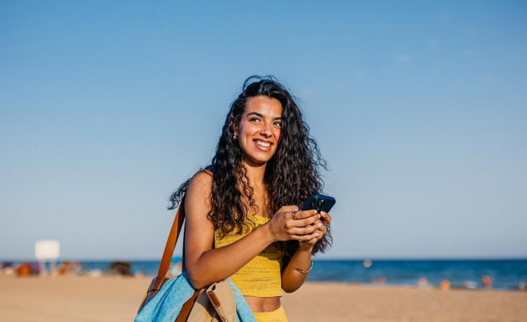 Telefónica refuerza su 5G en casi 500 municipios con alta afluencia de visitantes en verano