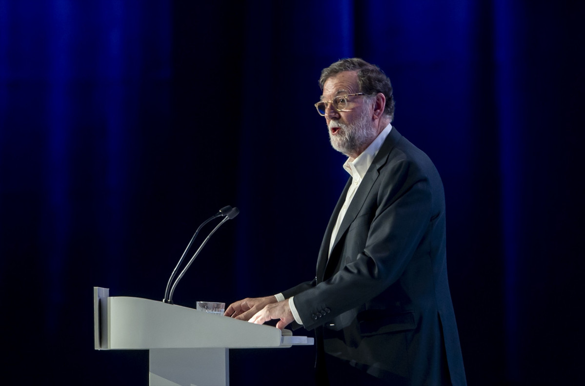EuropaPress 6840306 expresidente gobierno mariano rajoy interviene xxi congreso nacional