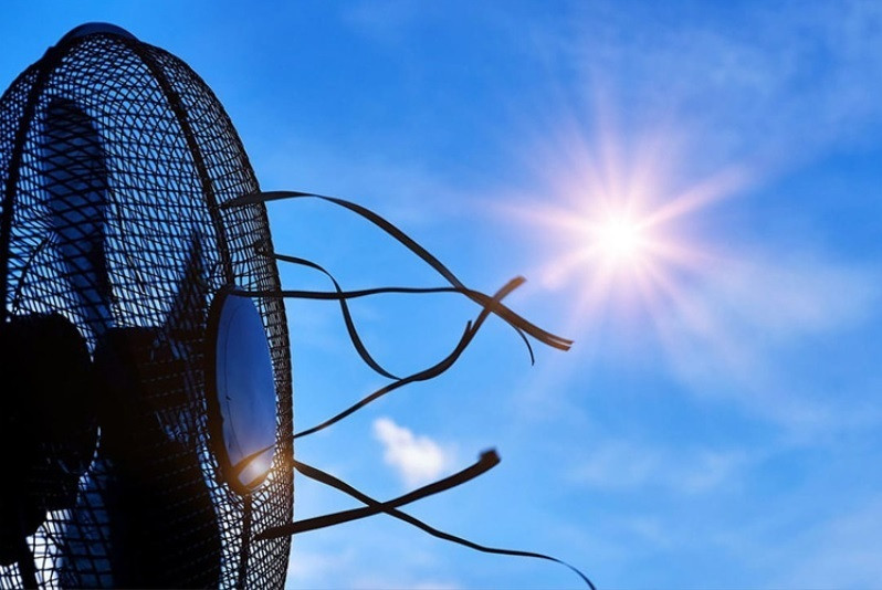 EuropaPress 6132440 imagen recurso ventilador calor sol