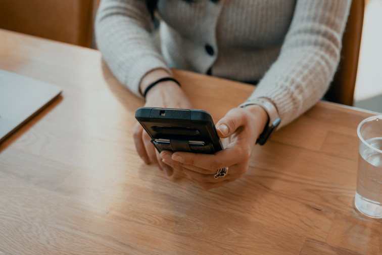 Las altas temperaturas también afectan a los 'smartphones': cómo evitar sobrecalentamientos este verano