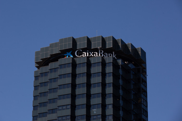 CaixaBank Payments & Consumer absorbe su filial Telefónica Consumer Finance