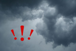 La borrasca Regina pone en alerta el Baix Llobregat por fuertes lluvias y oleaje