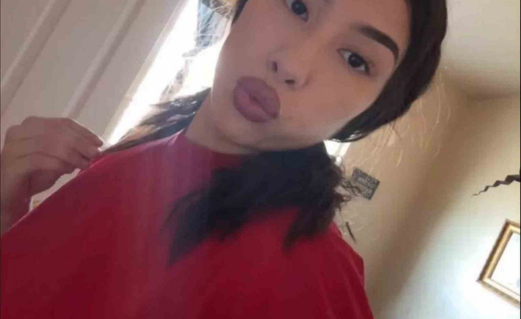 Una madre deja morir a su bebé en un coche a 57 grados mientras ella se rellenaba los labios