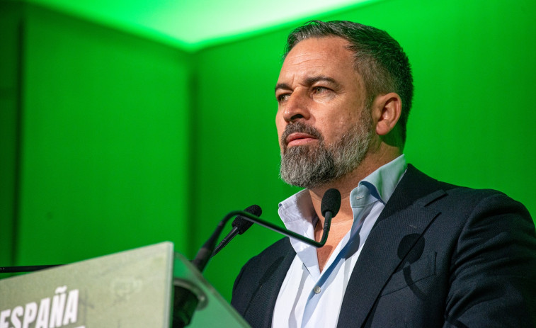 Abascal vaticina una gran coalición de PP y PSOE tras las próximas elecciones