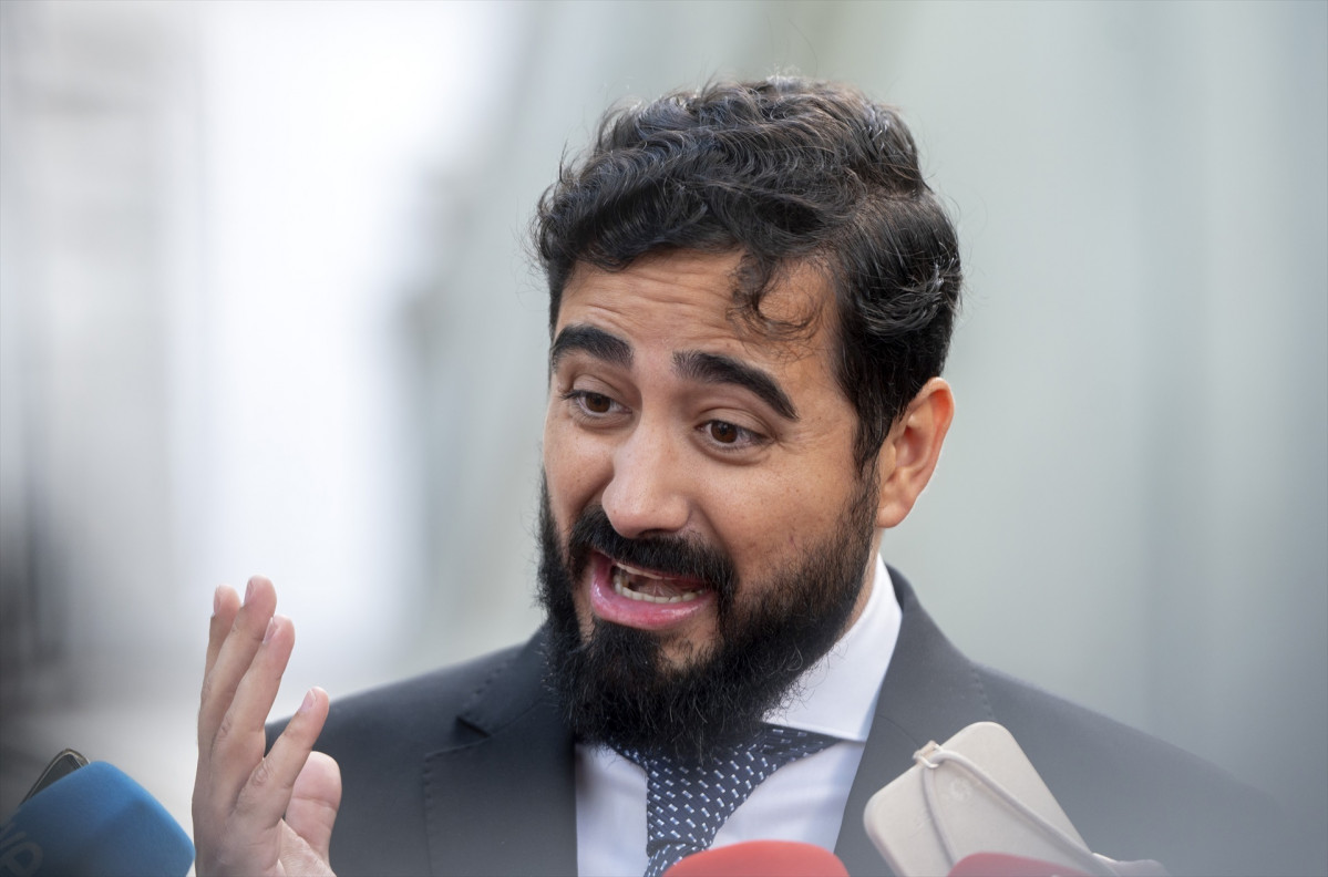 EuropaPress 6778590 eurodiputado lider acabo fiesta salf luis alvise perez llegada tribunal